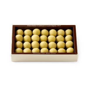 Palomas Amarenas Box of 28 pieces