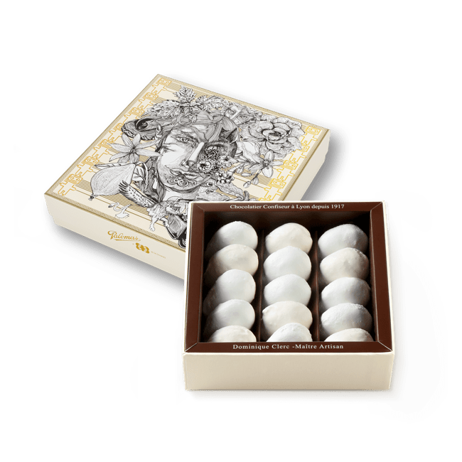 Amandes Bellecour® MM Box of 15 Pieces
